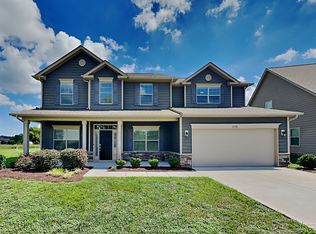 5395 Roberta Crossing Dr, Concord, NC 28027