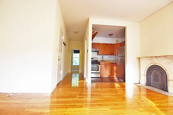 Rented by Foundation Realty Group | media 12