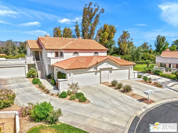304 Desert Falls Dr E, Palm Desert, CA 92211