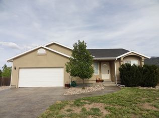 4562 N Oregon Trl, Enoch, UT 84721