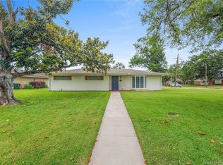 649 Contour Dr, Lake Charles, LA 70605