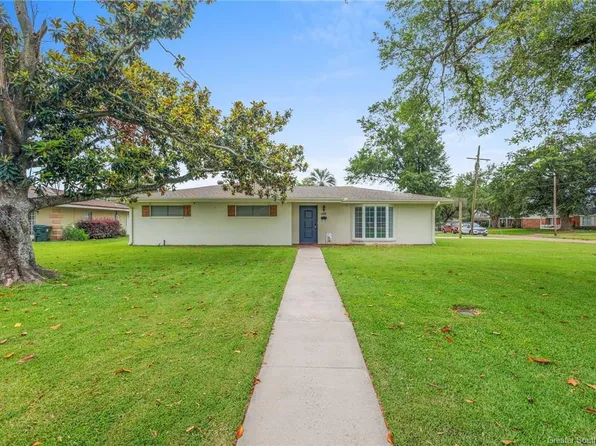 649 Contour Dr, Lake Charles, LA 70605