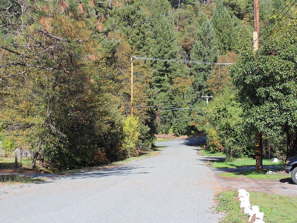 2nd image of 21 Roth Rd