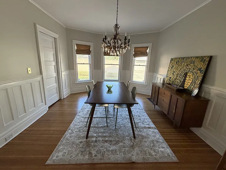 214 Norwood Ave — Photo 2