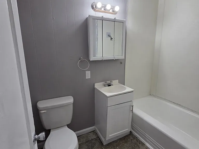 918 S Hiram Ave #2 — Photo 6