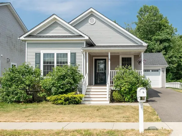 16 Emerson Terrace, Highland, NY 12528