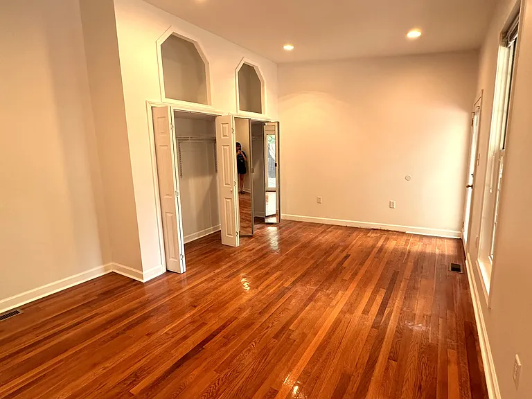 1212 Kendrick Rd NE — Photo 9