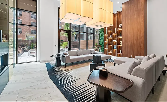 Rented by West 124th Manager LLC | media 41