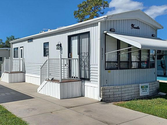 3rd image of 37647 Chancey Rd #108