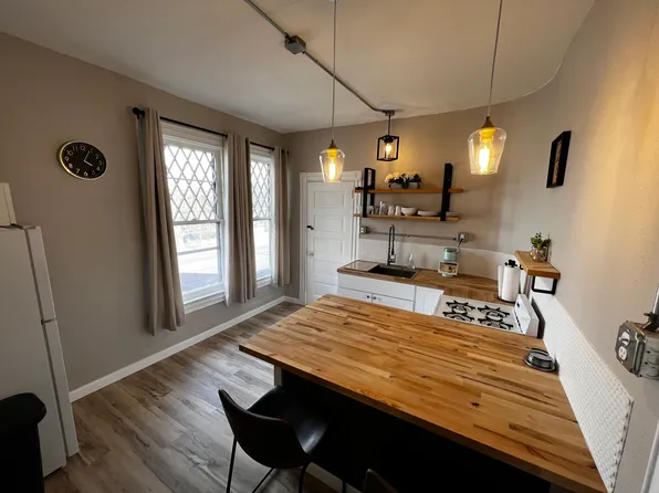 211 E Evans Ave, Pueblo, CO