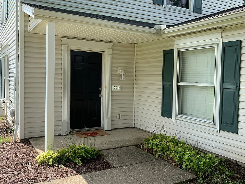 1st image of 126 Ivy Hill Ln #B-2