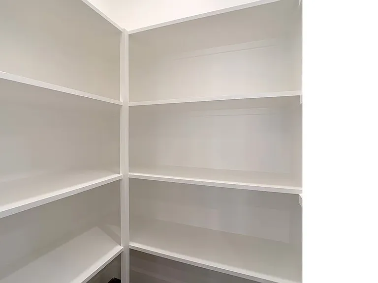 539 E Rosa Ave — Photo 20