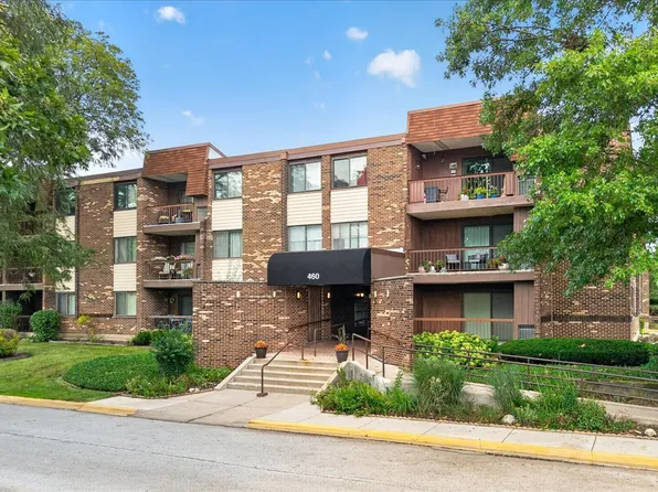 460 Raintree Ct Unit 1H, Glen Ellyn, IL 60137