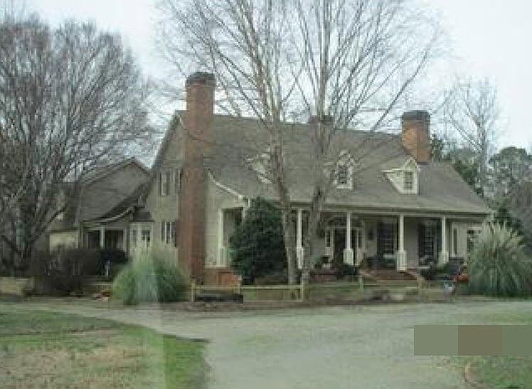 1st image of 275 Butlers Bridge Dr