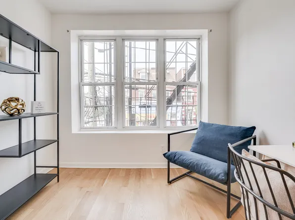 388 Communipaw Avenue image 8 of 22