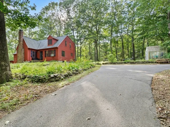 68 Borkum Rd, Spencer, MA 01562
