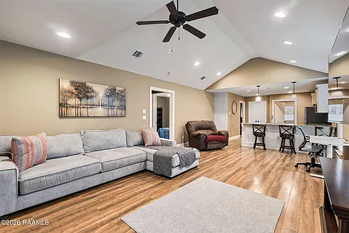 122 Acacia Ln Photo 1