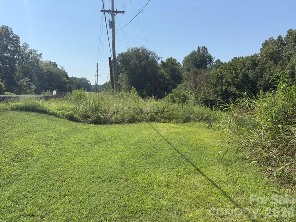 None Laboratory Rd, Lincolnton, NC 28092