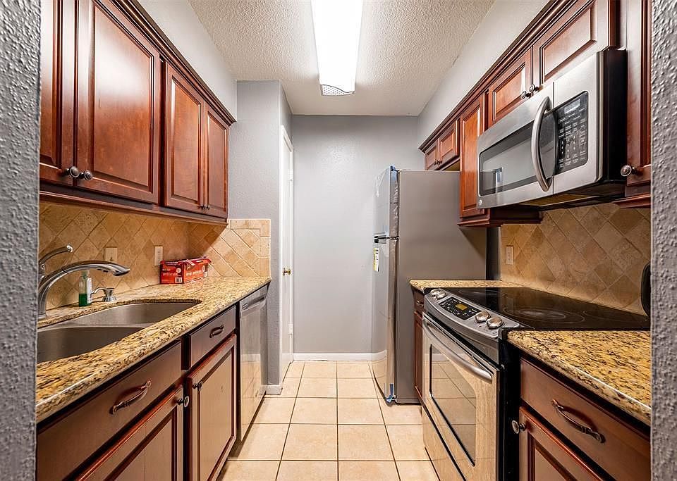 1st image of 10211 Sugar Branch Dr APT 352