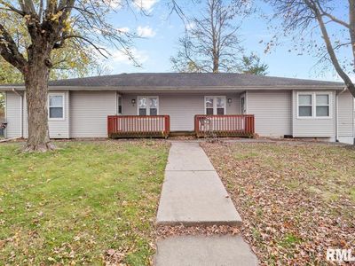 2 Ivy Hill Dr, Riverton, IL, 62561