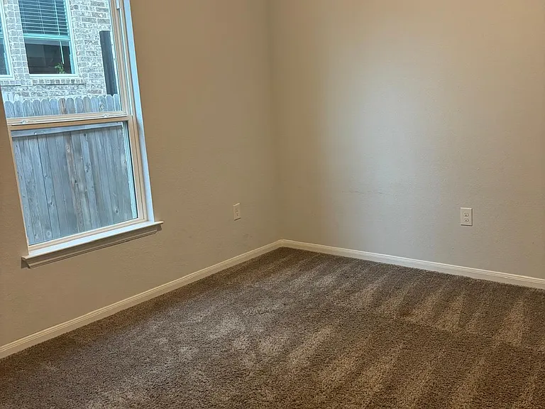 5829 Bianca Dr — Photo 14