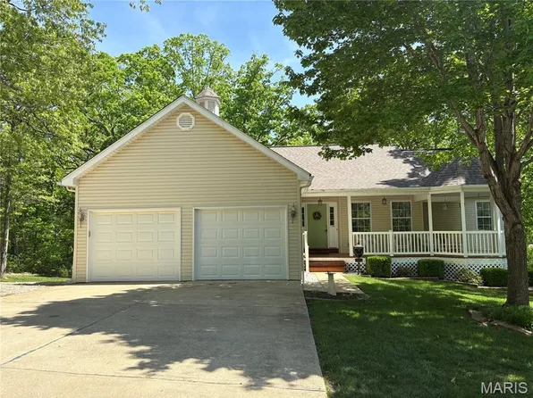 115 Confederate Dr, Hillsboro, MO 63050