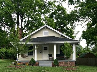 256 17th Ave NE, Hickory, NC 28601