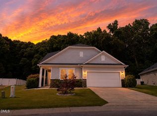 3049 Willow Ranch Dr, Fuquay Varina, NC 27526
