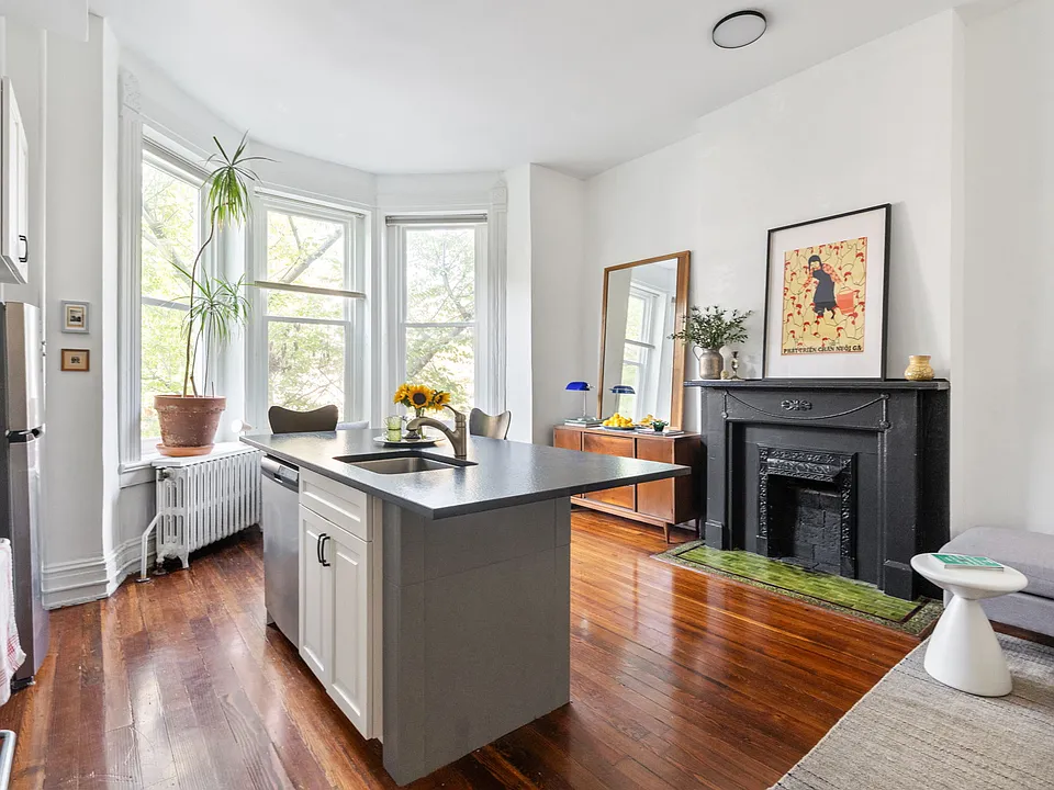 1605 Grove Ave #2