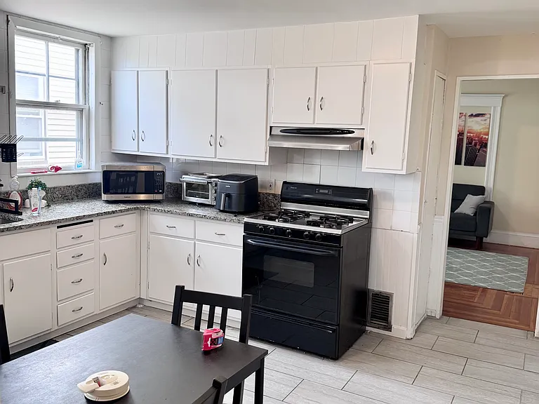 55 Fairmount Ave #3 — Photo 1