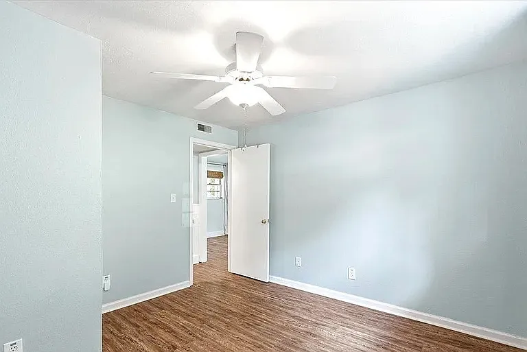 2806 Briarwood Dr SE — Photo 17