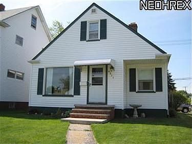 1st image of 6511 Pelham Dr