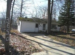 3650 Morningside Ln, Harrison, MI 48625