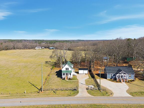 4th image of 1591 Liberty Hill Rd