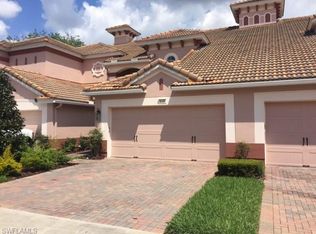 8325 Riverdale Ln, Davenport, FL 33896
