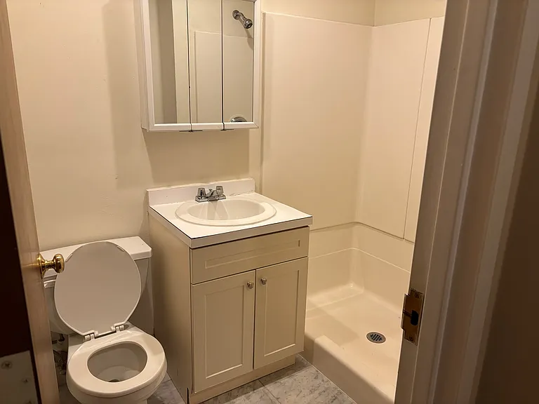1600 Walnut Street — Photo 11