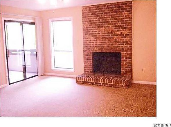 2nd image of 5711 Dockside Dr