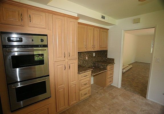 4th image of 28614 Coveridge Dr #House