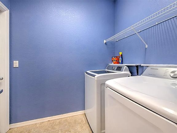 5th image of 10631 Carloway Hills Dr