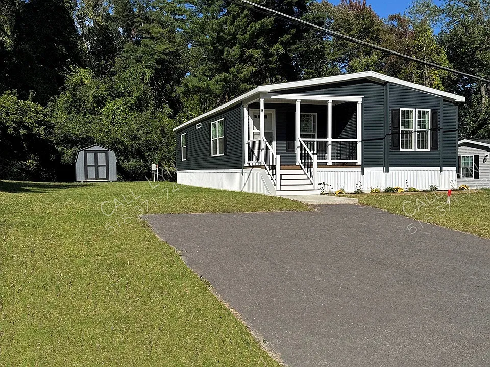 6 Saratoga Dr
