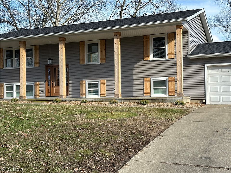 1st image of 469 Trelake Dr