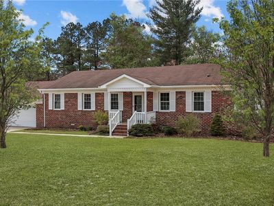 4515 Greenbriar Dr, Chester, VA, 23831