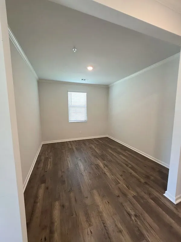 4 bed, 2.5 bath, 3104 sqft, $3,000 — Photo 4