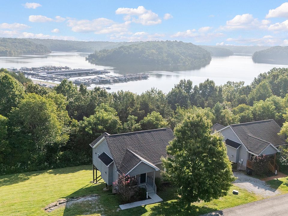 1st image of 407 Grandview Dr #3
