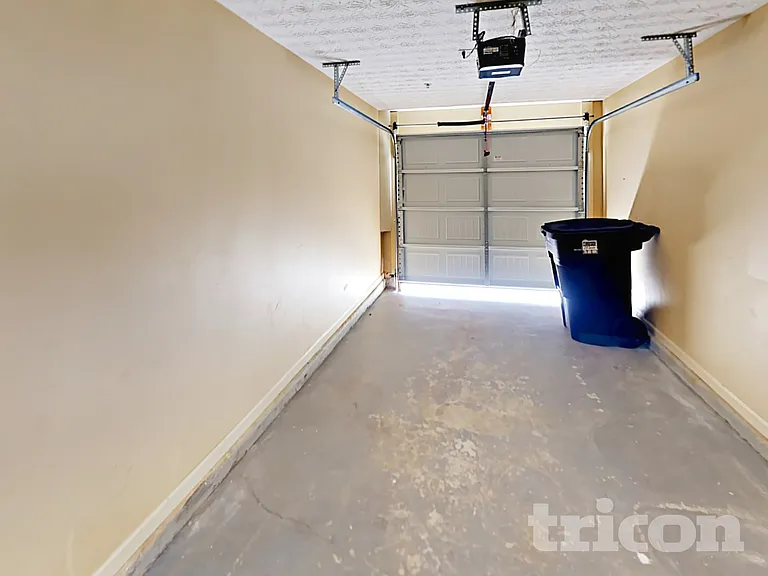 1047 Wedgewood Ct — Photo 15