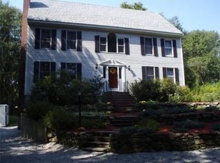 958 Main St, Dunstable, MA 01827
