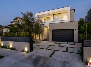 108 N Edinburgh Ave, Los Angeles, CA 90048