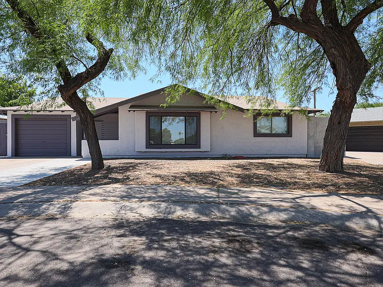 2318 N 84th Pl — Photo 45