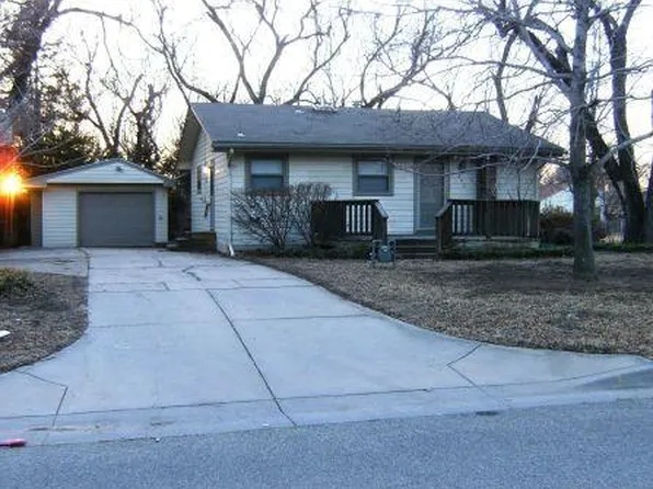 403 S Kessler St, Wichita, KS 67213
