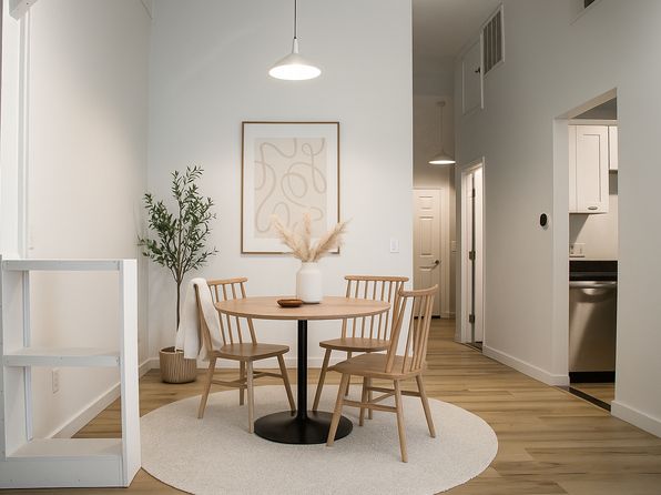8 School St APT 7